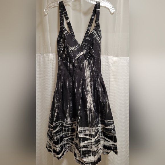 Calvin Klein Dresses & Skirts - Calvin Klein Black and White Midi Dress